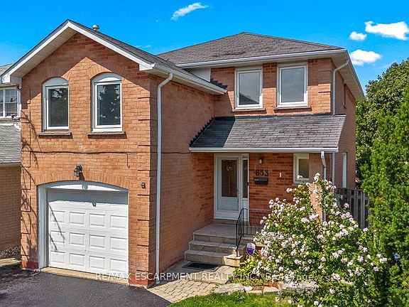 2nd image of 853 Apple Gate Ct