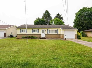 139 Circle Dr, Bridgeport, WV 26330