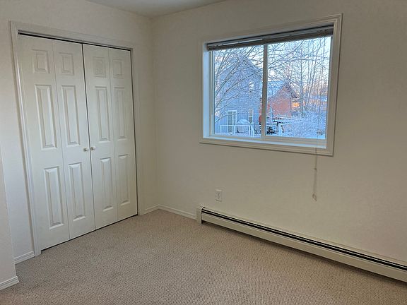 Back bedroom bedroom