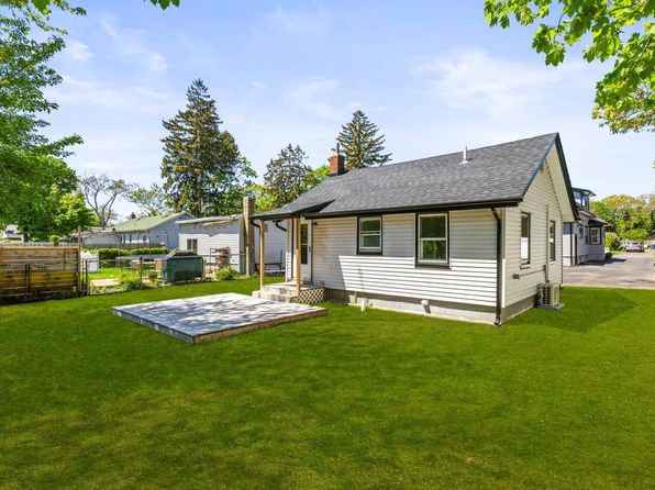 210 E Lakewood Street, Patchogue, NY 11772