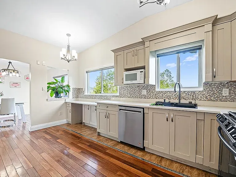 520 Ballantree Pl — Photo 23