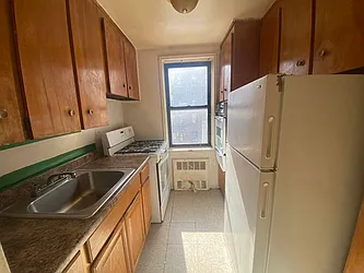 150 East 18th Street