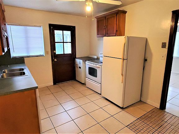 4th image of 4238 San Juan Ave