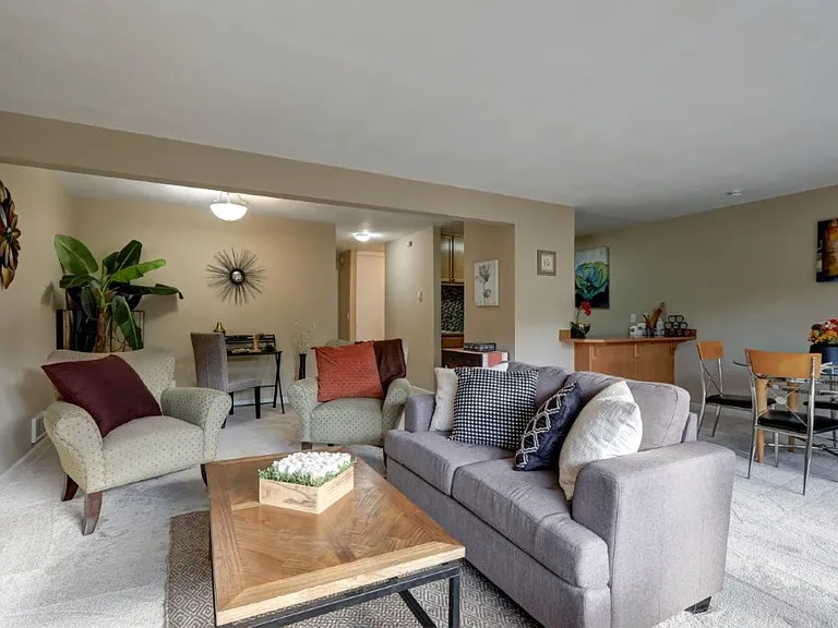 7924 212th St SW #305 — Photo 5