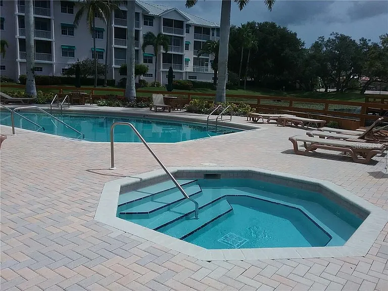 293 Hidden Bay Dr #203 — Photo 38