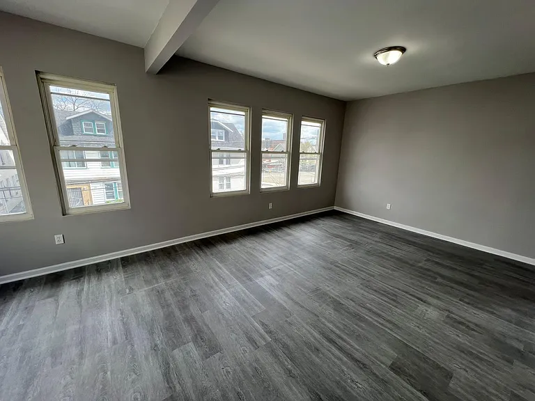 141 Goodwin Ave #2 — Photo 3