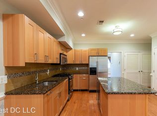 527 Irving St NW #2, Washington, DC 20010