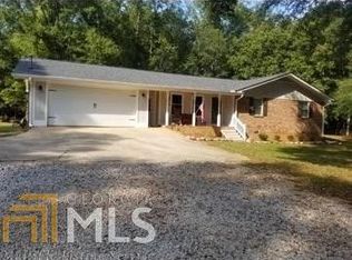 254 Dixon Cir, Fayetteville, GA 30215