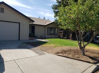 6338 N Delbert Ave, Fresno, CA 93722