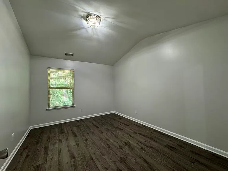 3919 Snipes Ct — Photo 15