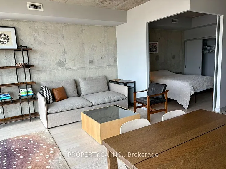 319 Carlaw Ave #803 — Photo 5