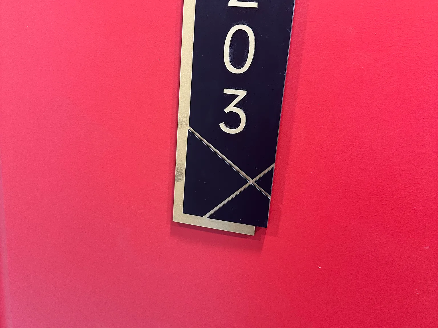 1 bed, 700 sqft, $2,200 — Photo 3