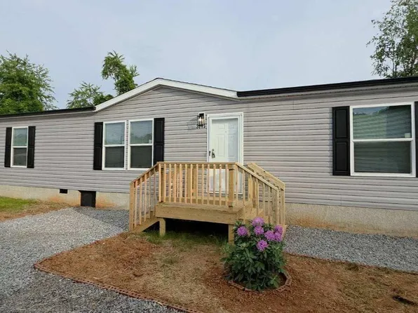 3613 Jamestown Rd, Morganton, NC 28655