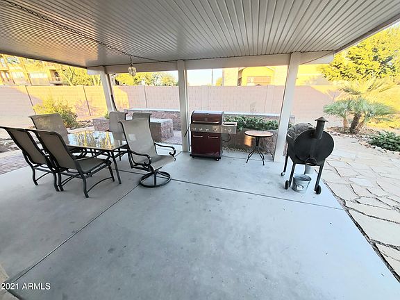 3rd image of 15274 W Smokey Dr