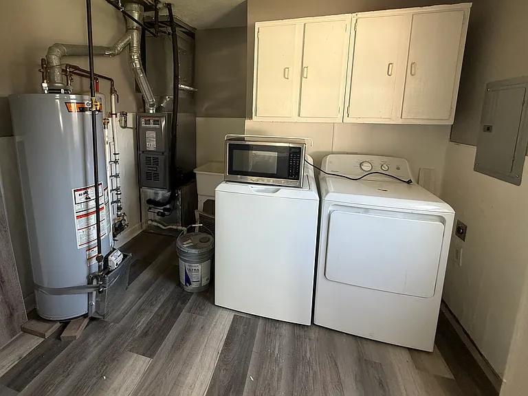 Laundry/Utility Room