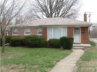 9102 Tecumseh, Redford, MI 48239