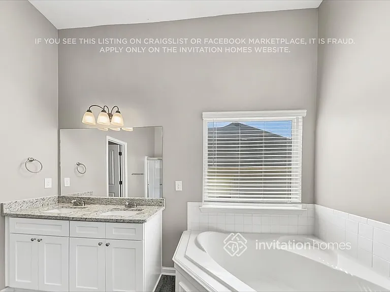 100 Hamilton Pointe Dr — Photo 14