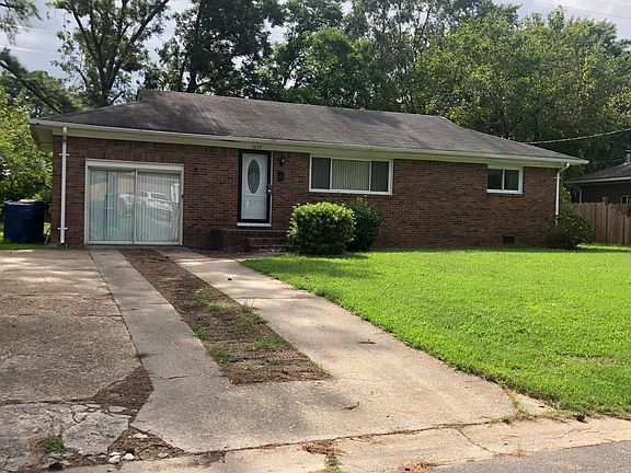 2nd image of 1037 Anoka Ave
