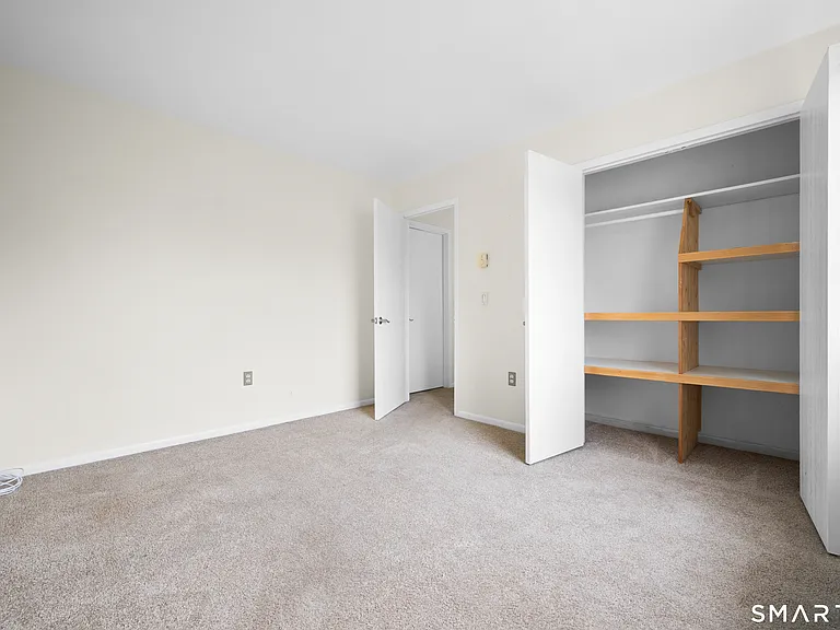 60 Lawn Ave #24 — Photo 18