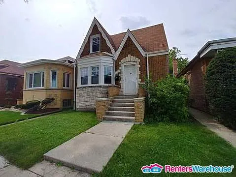 8312 S Yates Blvd photo 1