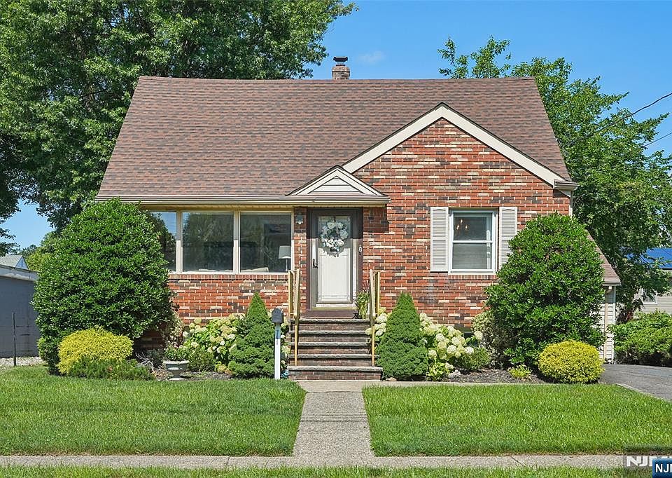 1st image of 741 Briarcliff Ave