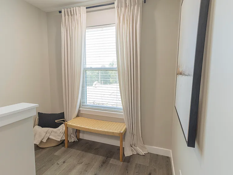 2704 Emery Dr — Photo 24