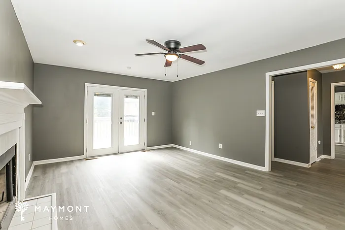 11492 Summer Creek Dr — Photo 9