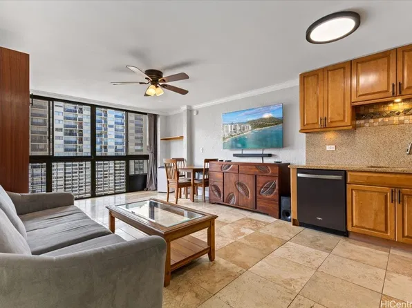 2345 Ala Wai Blvd APT 1704, Honolulu, HI 96815