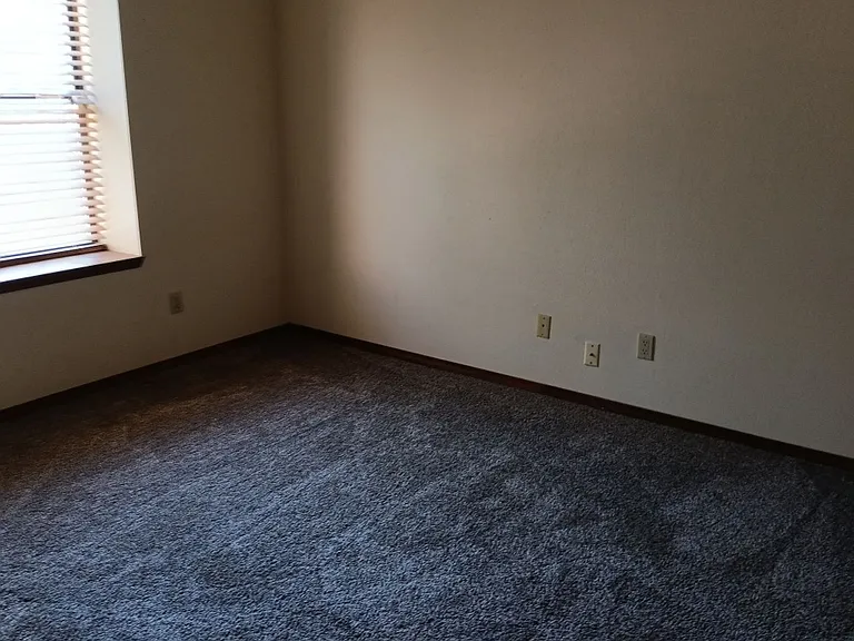 9612 Peralta Rd NE — Photo 15