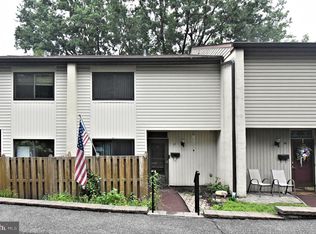 17 Centennial Rd, Telford, PA 18969