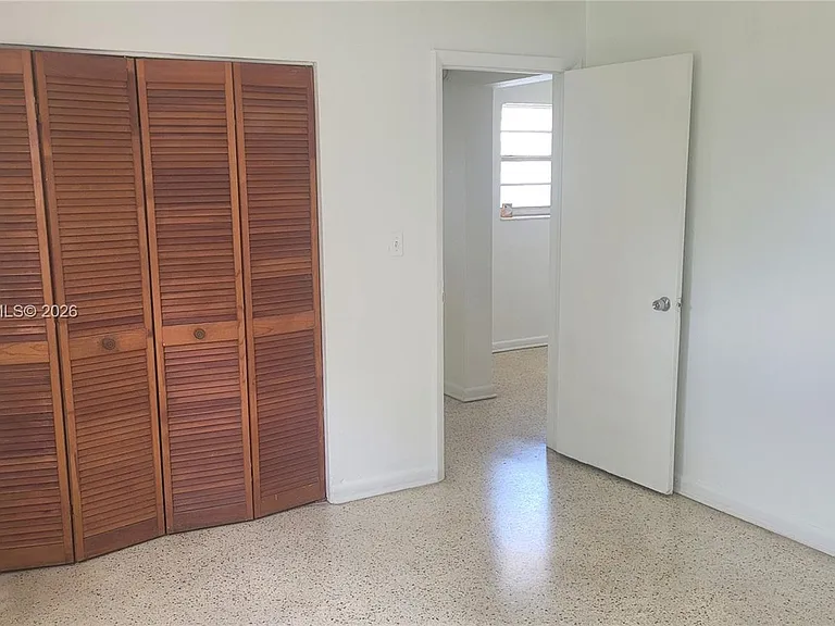 720 NW 27th Ct #5 — Photo 13