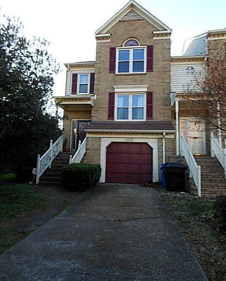 1st image of 1429 Sampson Ln