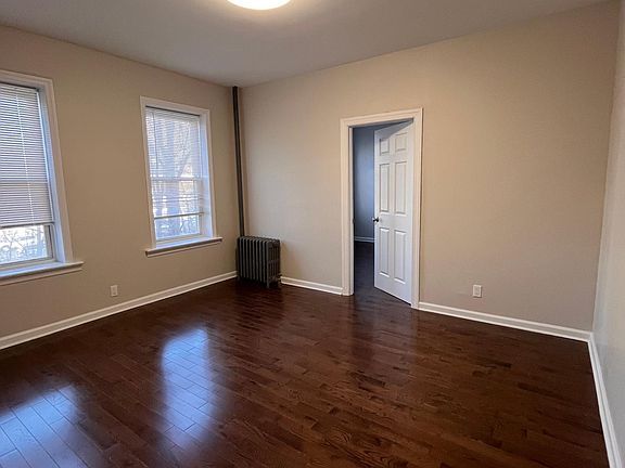 5th image of 125 Corbin Ave #205A
