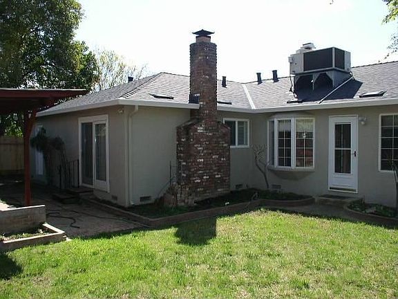 4th image of 715 Windsor Dr