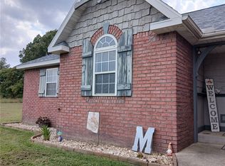 1067 W Mercedes Dr, Harrison, AR 72601