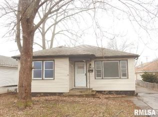 2603 S Whittier Ave, Springfield, IL 62704