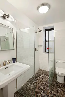 Rented by Town Residential | media 7