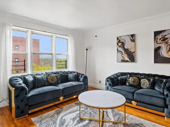 30 Ehrbar Avenue #615, Mount Vernon, NY 10552