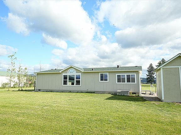 5th image of 155 Big Horn Dr