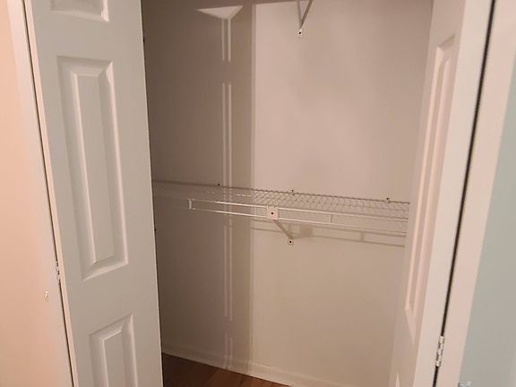 3rd image of 2114 NE 38th Ave #1