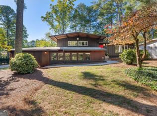 3852 Foxford Dr, Doraville, GA 30340