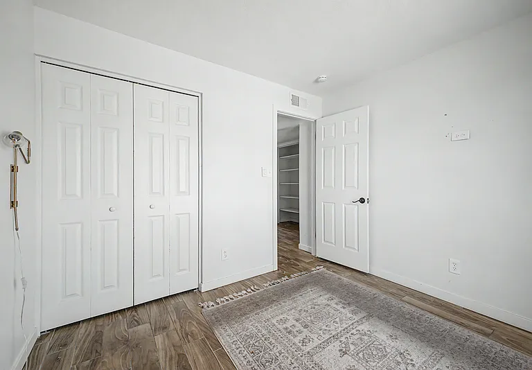 13608 N 41st Pl — Photo 16