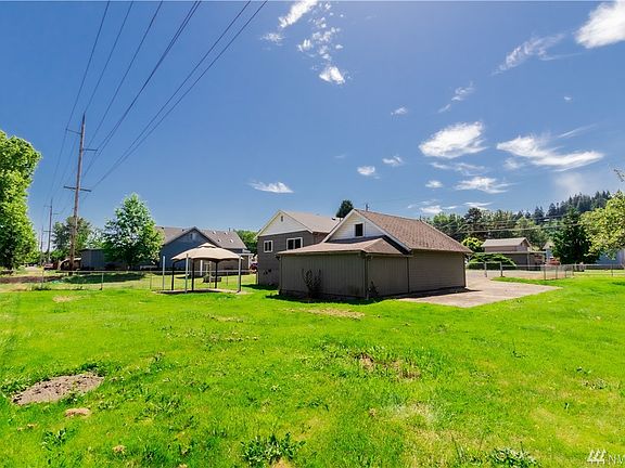 5th image of 1218 N 1st Ave