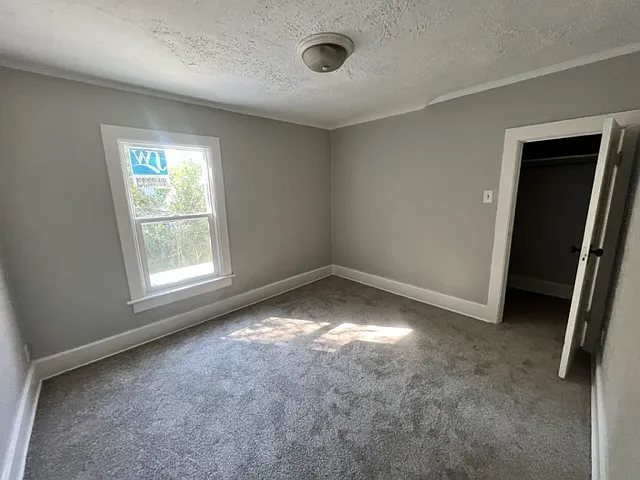 1118 Van Buren St — Photo 9