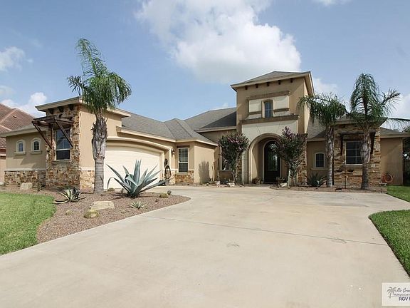 2nd image of 2818 Cypress Gdns