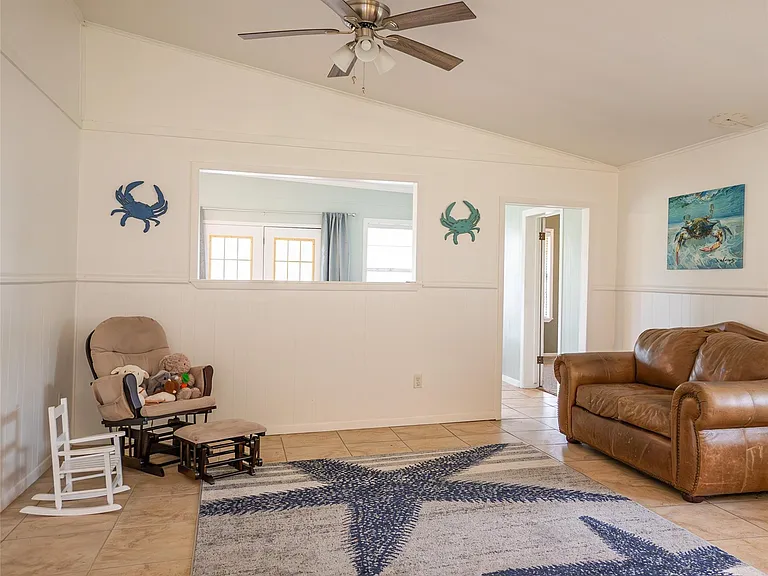 357 County Road 296 — Photo 10