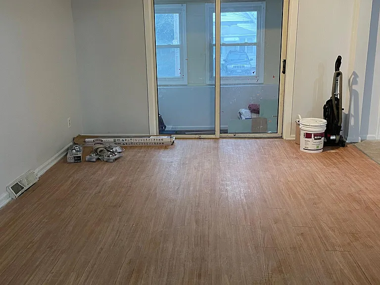 1126 Cutler St — Photo 10