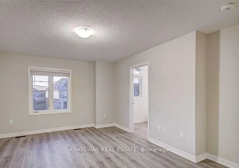 16 Bradbury Rd — Photo 5