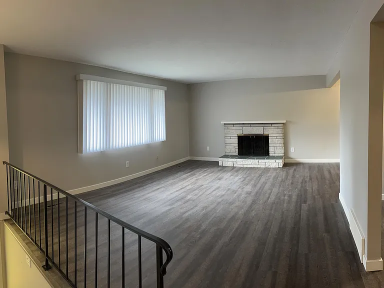 616 W Carolina Way — Photo 5