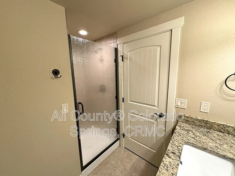 866 Redemption Point — Photo 45